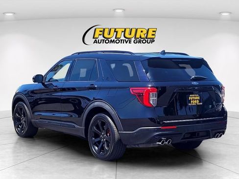 Certified 2020 Ford Explorer ST w/ ST Street Pack AWD/4WD image 6