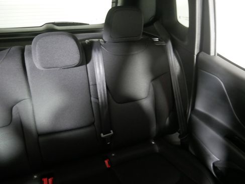 Used 2021 Jeep Renegade Trailhawk w/ Trailer Tow Group image 14