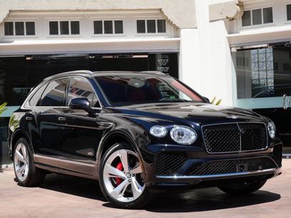 New 2025 Bentley Bentayga