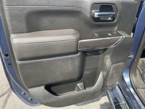 Used 2019 Chevrolet Silverado 1500 LTZ w/ LTZ Plus Package AWD/4WD image 21