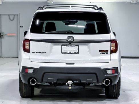 Used 2023 Honda Passport TrailSport image 10