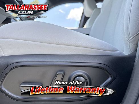 New 2026 Jeep Cherokee Laredo AWD/4WD image 14
