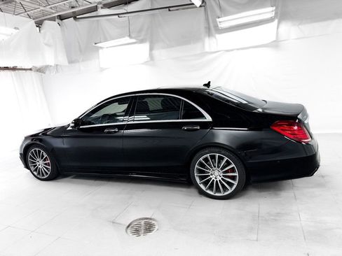 Used 2017 Mercedes-Benz S 550 4MATIC Sedan image 3