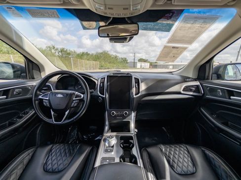 Used 2023 Ford Edge Titanium w/ Equipment Group 301A image 19