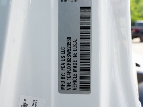 New 2025 Jeep Wrangler Unlimited Rubicon 4xe w/ Safety Group image 57