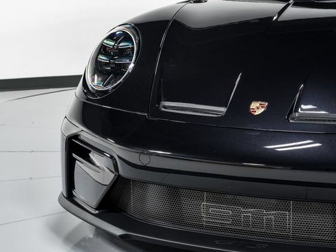 Used 2026 Porsche 911 GT3 RWD image 40