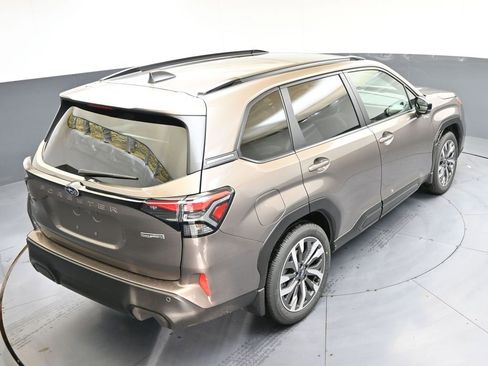 New 2025 Subaru Forester Touring image 39
