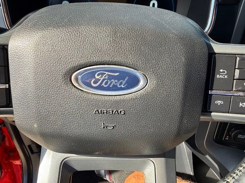 Used 2022 Ford F150 Lariat w/ Equipment Group 502A High AWD/4WD image 28