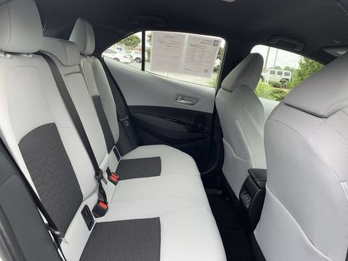 Used 2025 Toyota Corolla SE FWD image 34