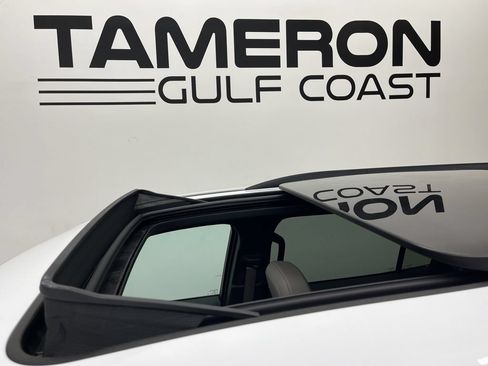 New 2026 GMC Acadia Elevation w/ Elevation Premium Package FWD image 13