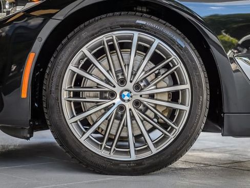 Used 2017 BMW 540i RWD image 12