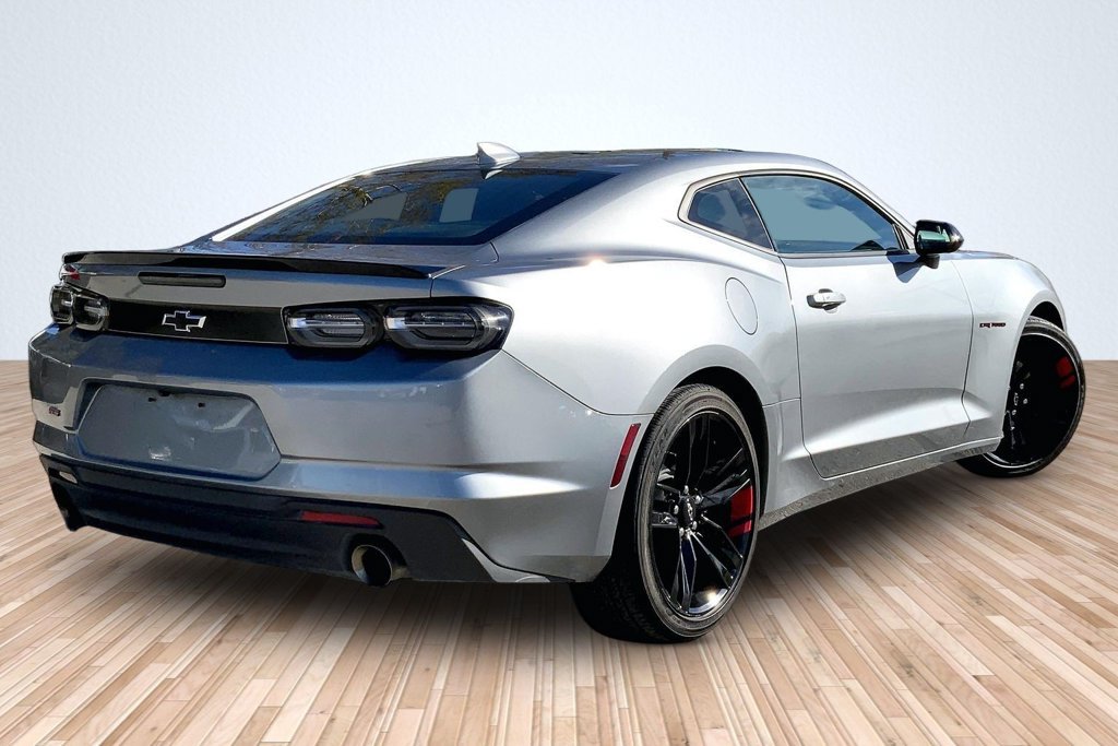 Used 2023 Chevrolet Camaro LT w/ Redline Edition RWD image 2