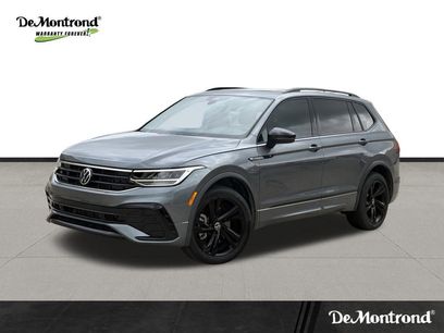 Used 2023 Volkswagen Tiguan SE R-Line