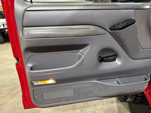 Used 1994 Ford F350 4x4 Regular Cab image 56
