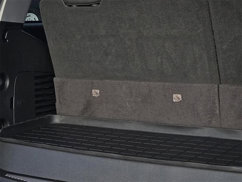 Used 2016 Chevrolet Tahoe LTZ image 8