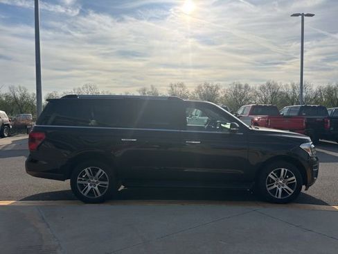 Used 2024 Ford Expedition Max Limited image 6