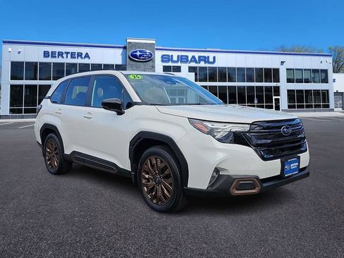 Used 2025 Subaru Forester Sport AWD/4WD image 2