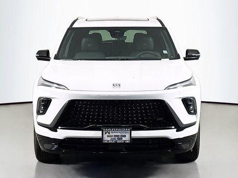 Used 2026 Buick Enclave Sport Touring w/ Power Package image 2