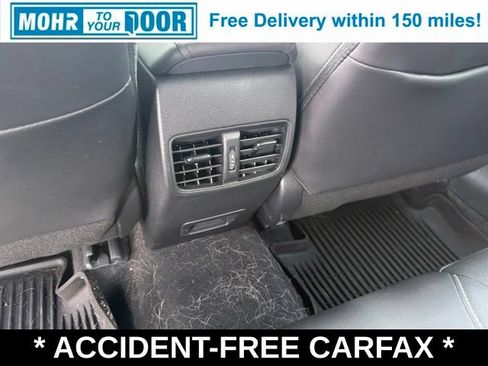 Used 2023 Toyota Corolla Cross XLE w/ Convenience Package AWD/4WD image 43