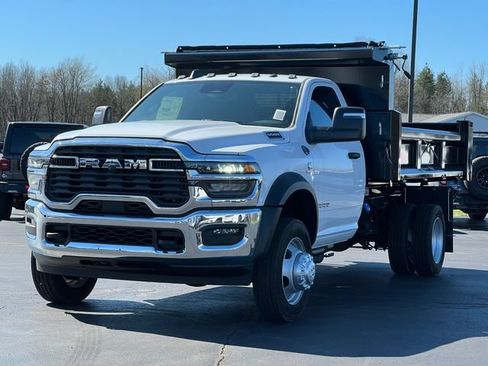 New 2026 RAM 5500 4x4 Regular Cab image 50