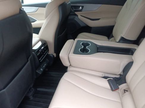 Used 2023 Acura MDX SH-AWD image 21