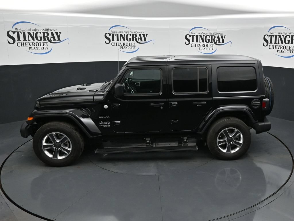 Used 2021 Jeep Wrangler Unlimited Sahara AWD/4WD image 24