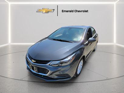 Used 2018 Chevrolet Cruze LT w/ LT Convenience Package