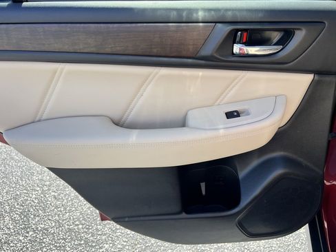 Used 2019 Subaru Outback 2.5i Limited image 15