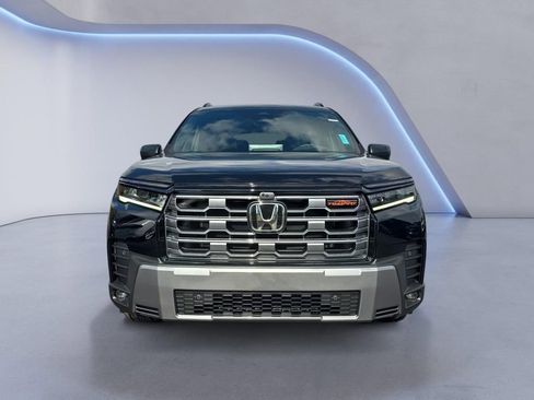 New 2026 Honda Pilot TrailSport image 8