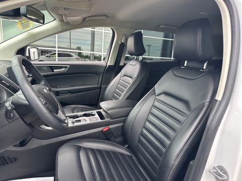 Used 2023 Ford Edge SEL w/ Convenience Package AWD/4WD image 6