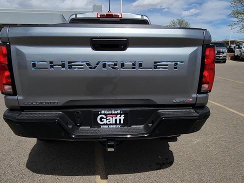 Used 2024 Chevrolet Colorado ZR2 w/ Technology Package AWD/4WD image 40