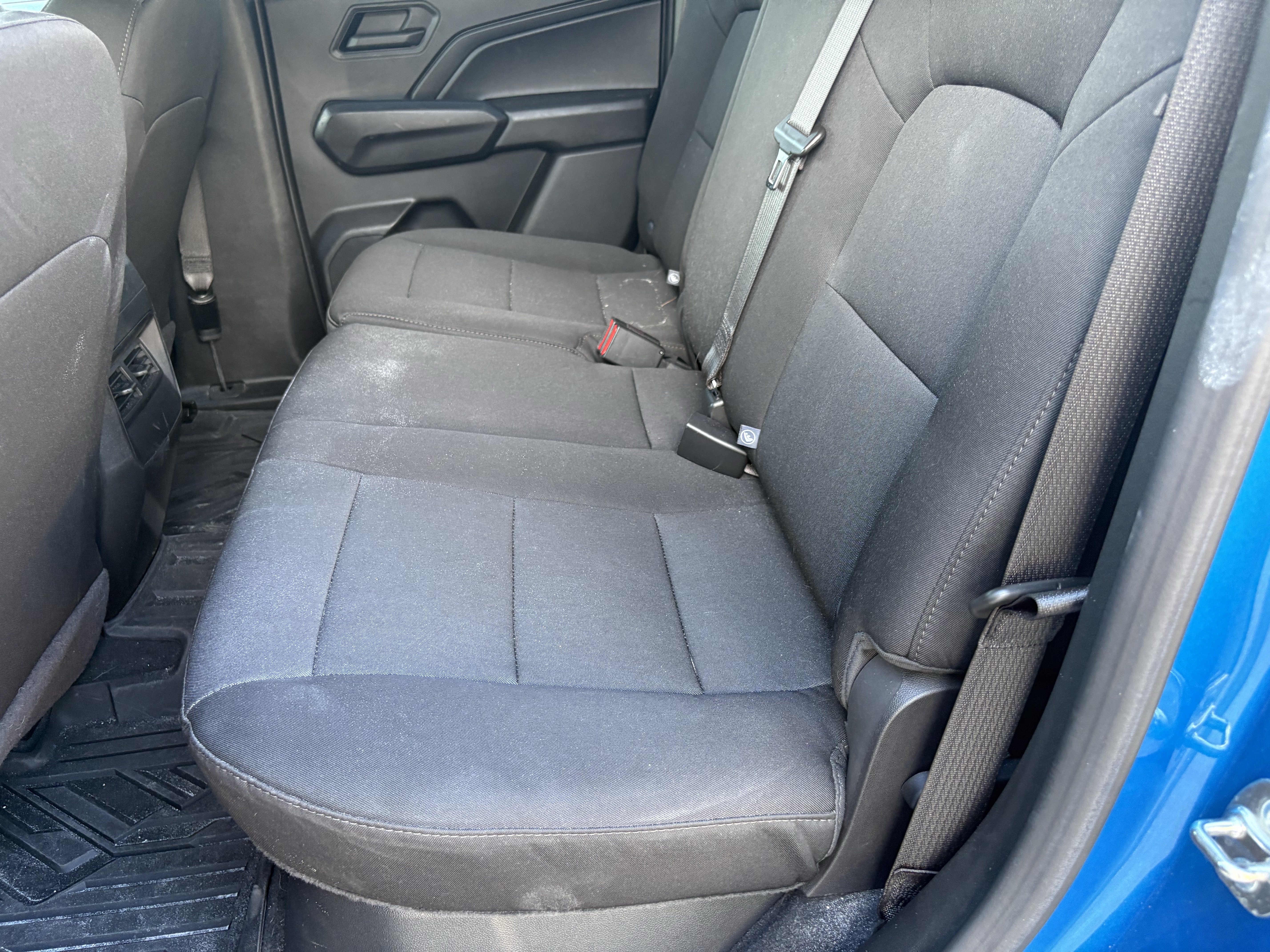 Certified 2024 Chevrolet Colorado Trail Boss w/ Technology Package AWD/4WD image 8