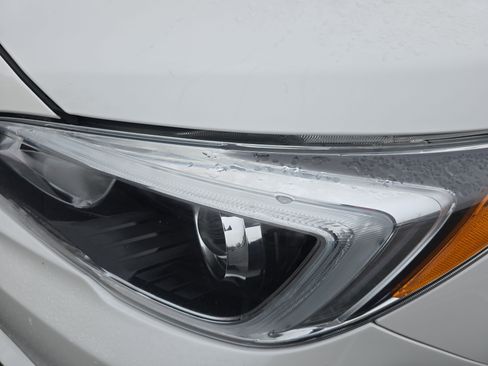 Used 2015 Subaru Legacy 2.5i Premium image 30