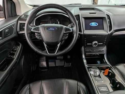 Certified 2020 Ford Edge Titanium image 26