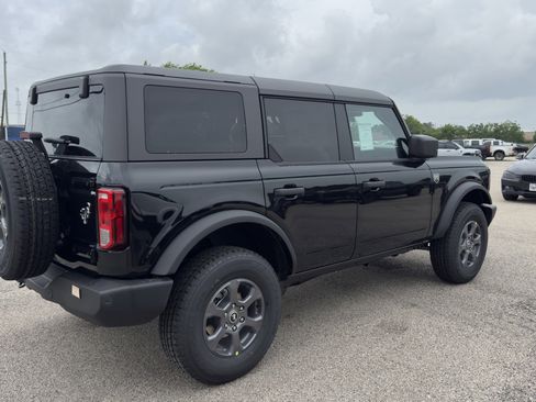 New 2026 Ford Bronco Big Bend AWD/4WD image 3