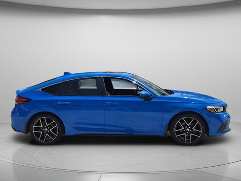 Used 2024 Honda Civic Sport Touring image 3
