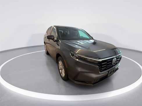 Used 2023 Honda CR-V EX image 3