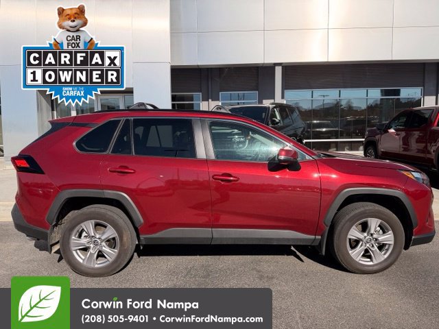 Used 2025 Toyota RAV4 XLE w/ Convenience Package AWD/4WD image 5