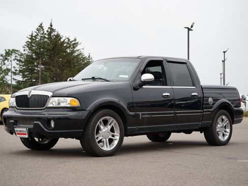 Used 2002 Lincoln Blackwood image 7