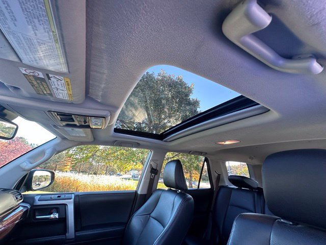 Used 2021 Toyota 4Runner Limited AWD/4WD image 13