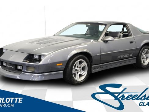 Used 1988 Chevrolet Camaro IROC-Z RWD image 1