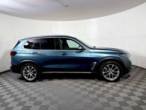 Used 2024 BMW X5 xDrive40i w/ Premium Package AWD/4WD image 7