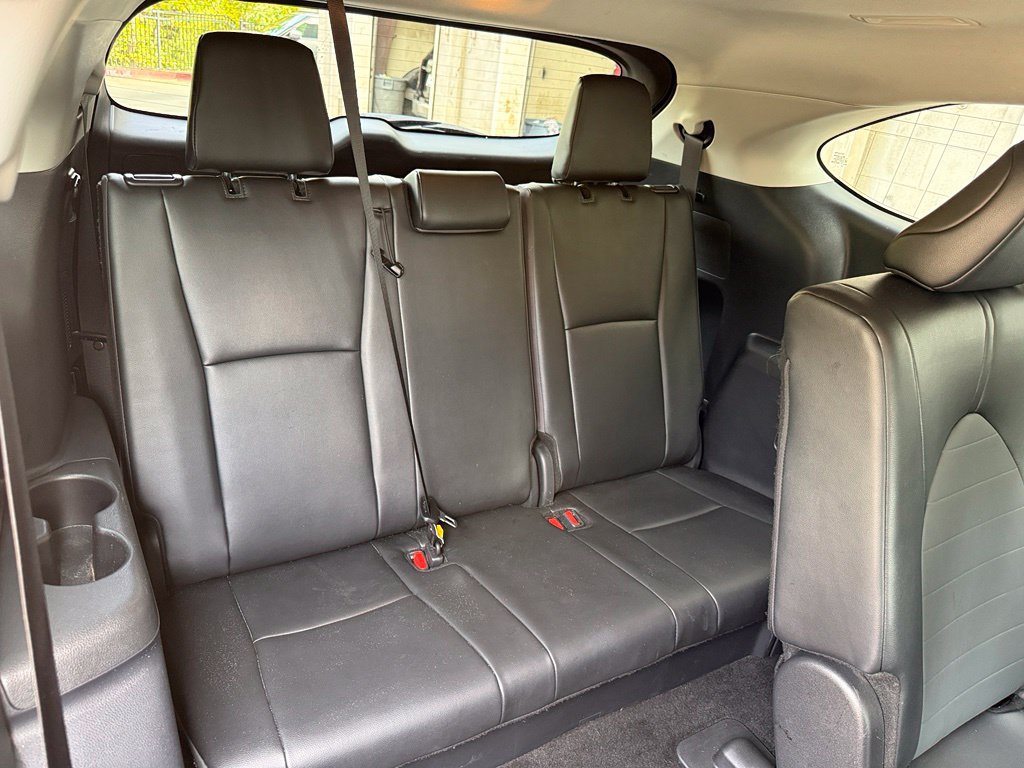Used 2025 Toyota Highlander XLE AWD/4WD image 41