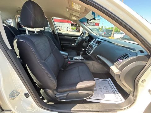 Used 2018 Nissan Altima 2.5 S w/ S Convenience Package image 10