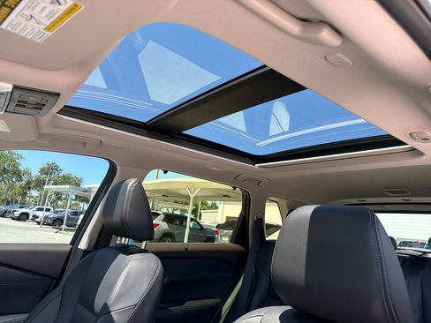 Used 2023 Nissan Rogue Platinum w/ Platinum Premium Package FWD image 17