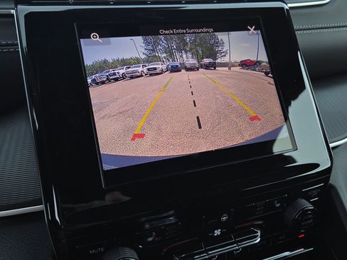 New 2026 Jeep Grand Cherokee Laredo X RWD image 8