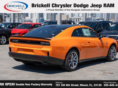 New 2025 Dodge Charger R/T Scat Pack w/ Track Pack image 5