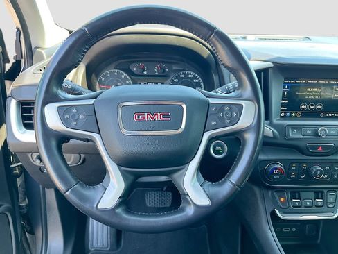 Used 2018 GMC Terrain SLE w/ Driver Convenience Package FWD image 11
