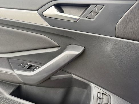 Used 2024 Volkswagen Jetta S image 20