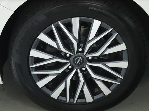 Certified 2023 Nissan Altima 2.5 SV w/ SV Premium Package AWD/4WD image 40